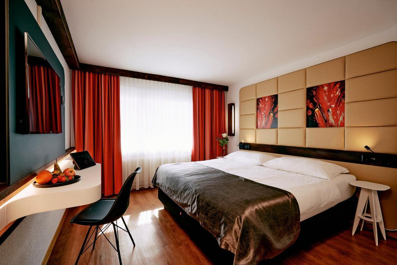 Elite Hotel Висп Екстериор снимка