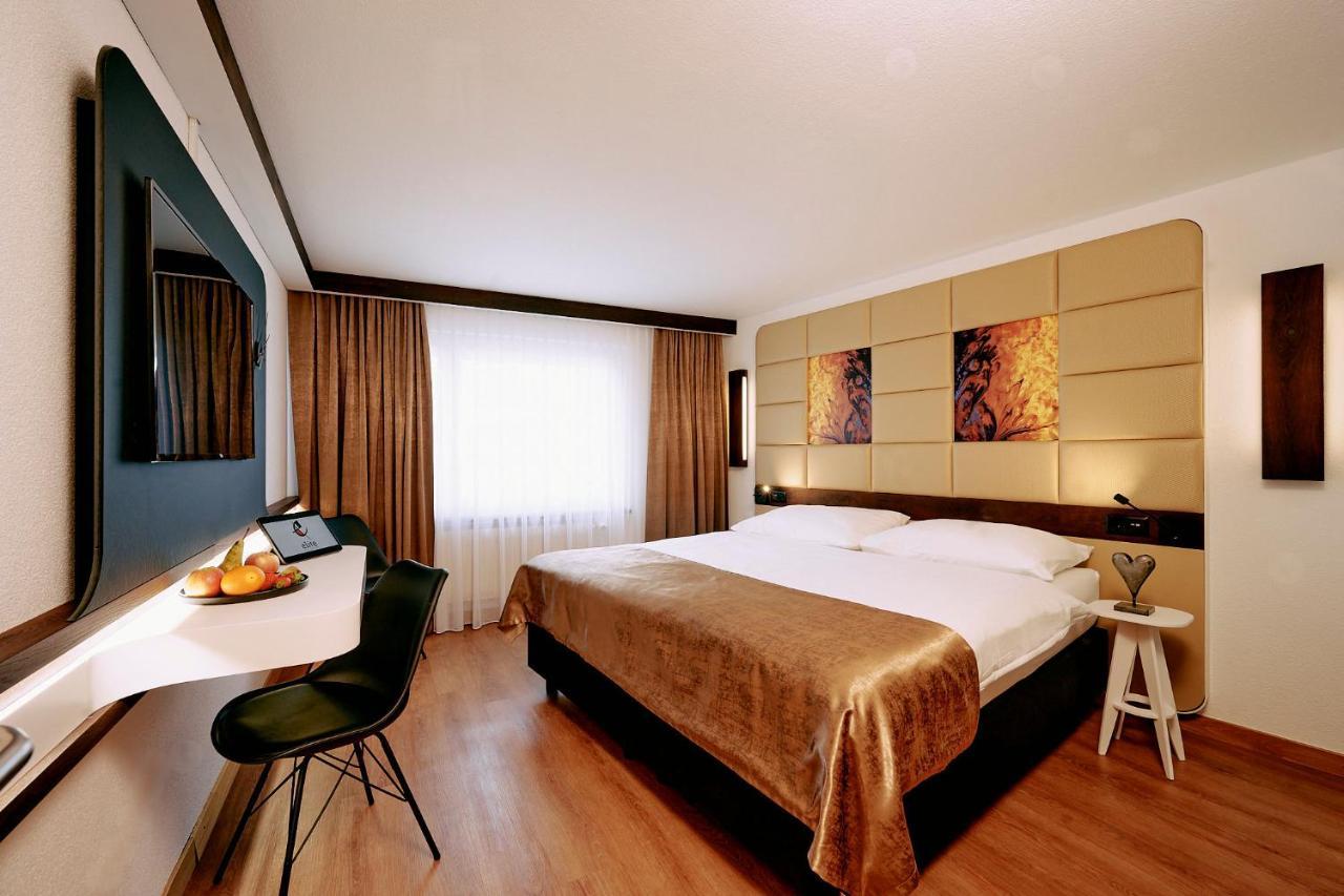 Elite Hotel Висп Екстериор снимка